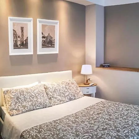 Lacasadicavour Duomo Apartment